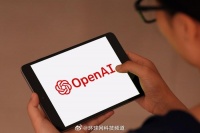 OpenAI发布gpt-realtime语音模型，新增Cedar和Marin两种语音