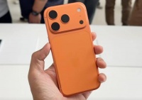 小米16 Pro真机曝光，“副屏”有望回归，苹果没学到精髓！