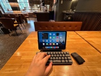 红米Kpad8.8英寸平板单手可握持