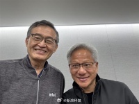 黄仁勋称英特尔33年试图消灭英伟达，如今双方合作共赢