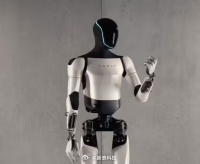 特斯拉人形机器人Optimus量产延期至明年，双手寿命仅六周