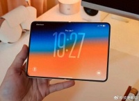 苹果首款折叠屏iPhone Ultra真机曝光，这是你喜欢的类型？