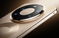 AI手机场景测试排名，华为Mate80 Pro Max排第一，小米17排倒数第一