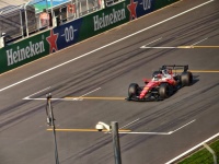 vivo X300 Ultra发布，专业V单镜头升级显著