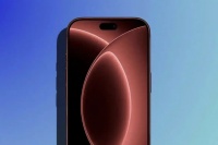苹果iPhone 18 Pro屏幕盖板谍照曝光，灵动岛挖孔面积将缩减