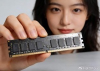 AI消耗了全球60%的内存产能，手机占25%，电脑不到10%