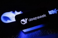 重磅！美国AI三巨头罕见合作 联手打击蒸馏行为!