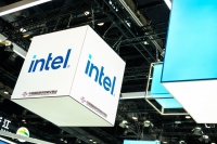 算力主权觉醒!英特尔王者归来！翻倍背后的绝对实力!