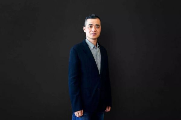 永辉兵分两路：深耕超市，云创谋变