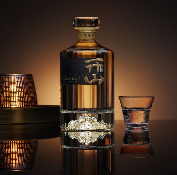 高瓴、源码押注“他经济”,白酒「开山」3个月完成两轮共数千万元融资 | 他经济②