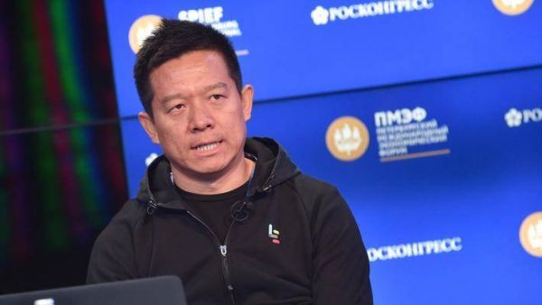 【虎嗅晚报】FF回应“贾跃亭回国”：不传谣，以公告为准；红杉中国回应裁员：恶意诽谤