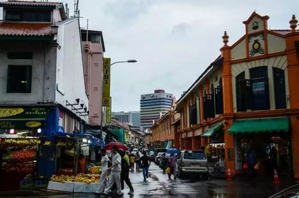 印度不仅有宝藏电影,我们更看到四亿新蓝海人群