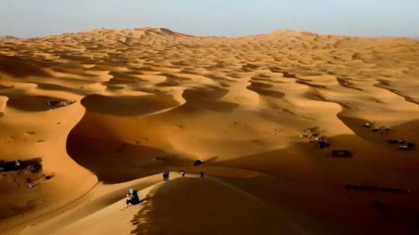 把撒哈拉沙漠变成一个太阳能农场,这可能吗?