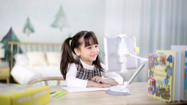 36氪首发 | 在线少儿美术品牌「画啦啦」完成数千万美元B轮融资,经纬中国、启明创投领投