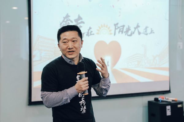 36氪专访 | 农村淘宝李少华：下沉市场无战事