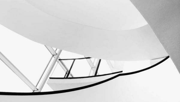 75%的企业转型死,微软怎么做到重回第一?