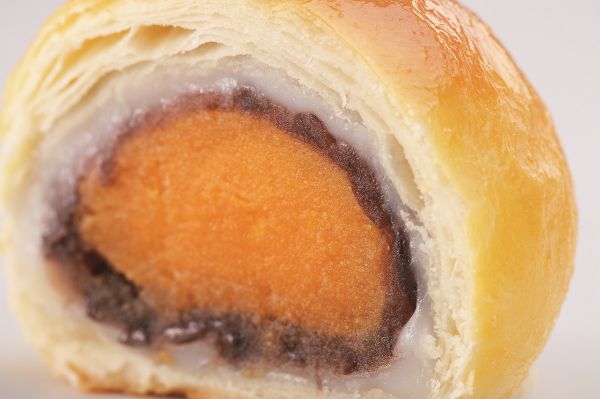 36氪首发 | 网红烘焙「轩妈食品」获 1000 万元 A 轮融资,要做蛋黄酥品类的国民品牌