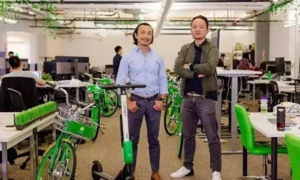 鲍周佳Brad(左)和孙维耀Toby(右)