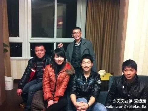 三只松鼠上市：“国民零食第一股”的进击与挑战