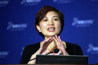 双面汪静波和她的诺亚帝国