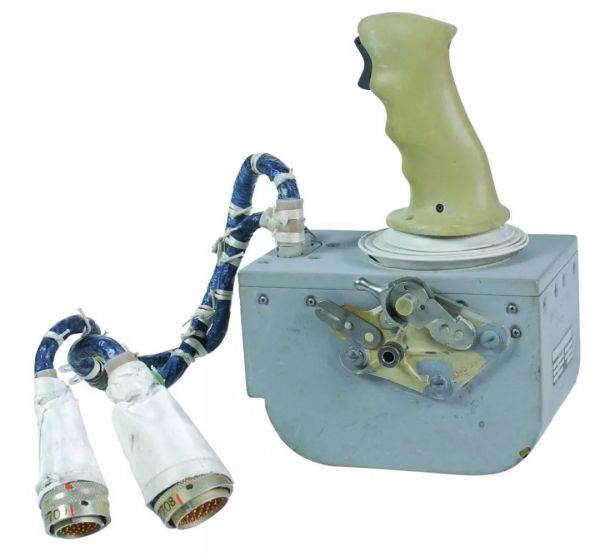 半个世纪前，登月这件事改变了我们的世界