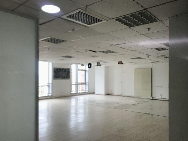 「途歌」陨落:多处资金被冻结、拖欠房租官司重重