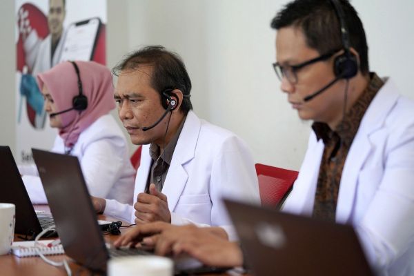 比尔·盖茨和贝斯手的故事:致力于改变普通人的医疗