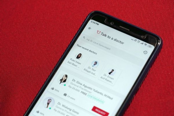 比尔·盖茨和贝斯手的故事:致力于改变普通人的医疗