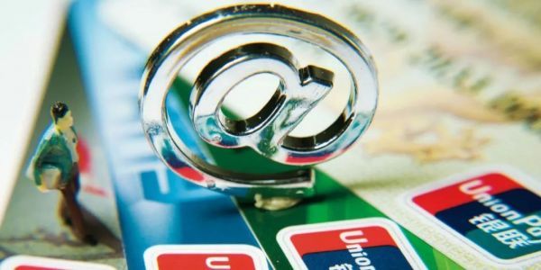 金融科技上半场:圈地,围城,和头部云玩家的新护城河