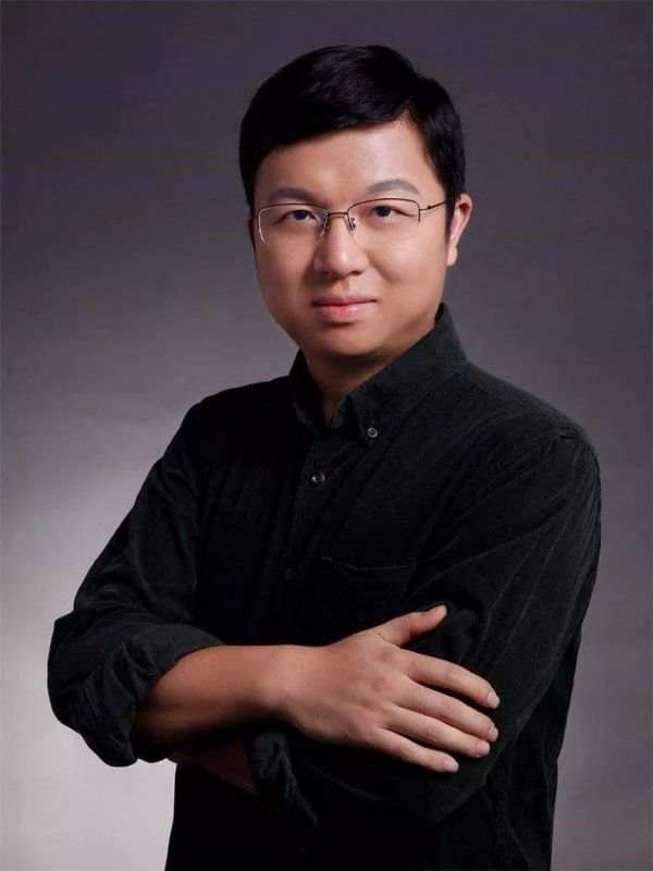 知乎搭上快手百度,豆瓣们已退无可退?