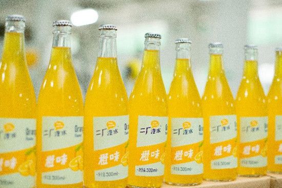 新晋网红饮料、年销近3 亿,「汉口二厂」诞生记