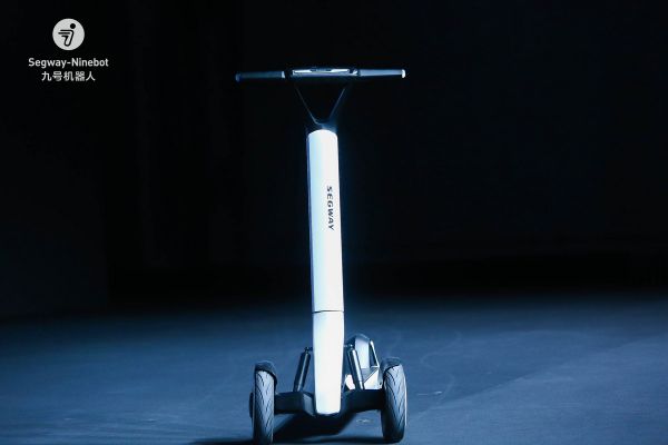 加码末端配送,「九号机器人」推出室内室外两款配送机器人