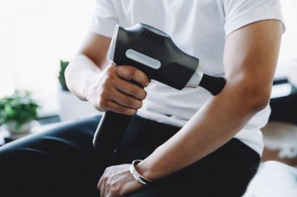 健身房中的「戴森」：筋膜枪走红史