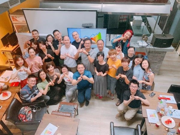 公众号七年：那些被改变命运的人，正在走向何处？