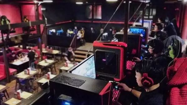 我为什么想在意大利开网咖?