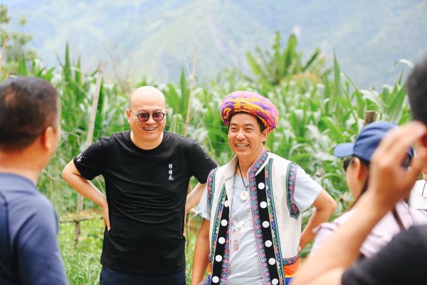 了不起的创变者 | 亚朵酒店CEO耶律胤:老兵推新