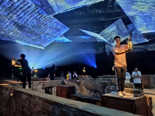 中国旅游演艺市场20年浮沉：票房增速连续3年放缓，盈利者不足9%