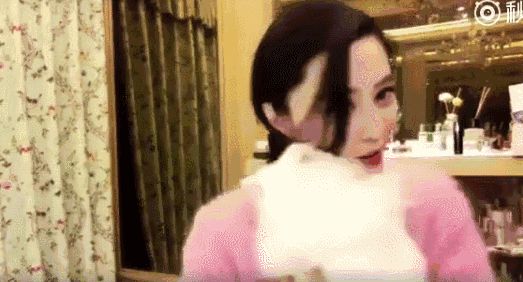 明星的直播带货世界:演技、套路和故事