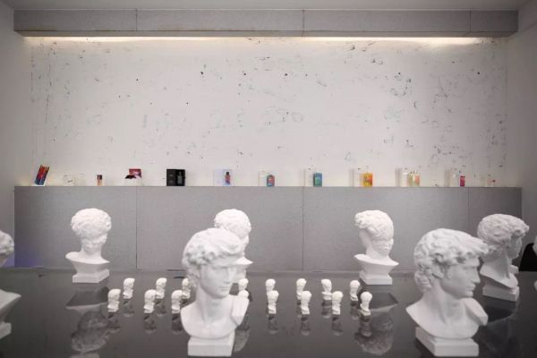 男生们越来越懂得保养了,「Secrethem他秘 」认为男性个护品牌也需要再变一变