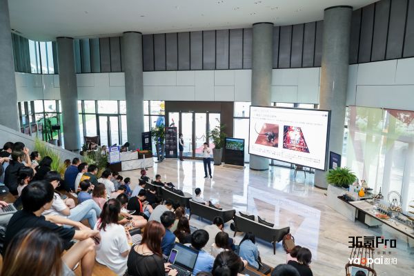 《哪吒》近 50 亿票房收官封神,但国漫距离崛起还差一个“迪士尼” | 36氪新风向