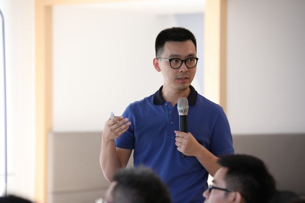 银发经济“不悲观也不乐观”,这里有一些机会与坑 | 36氪银发经济沙龙