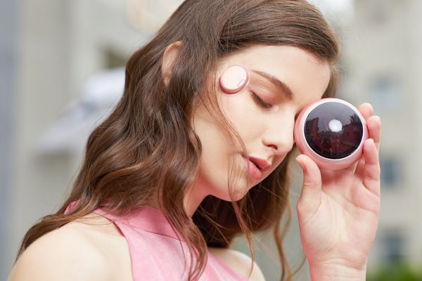 让美容仪不再吃灰,国货品牌「小光仙」想从“解放双手”开始