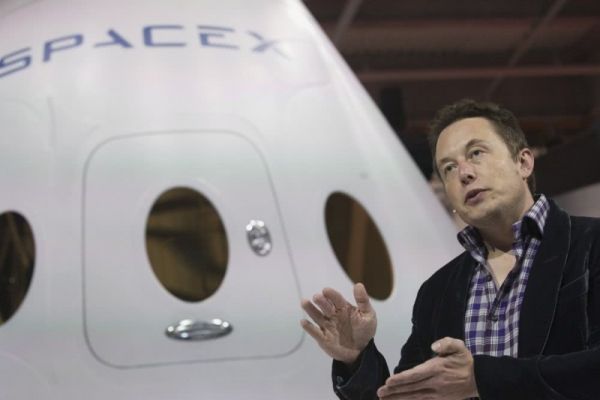 马斯克:额外自掏腰包数亿美元为NASA开发载人航天器
