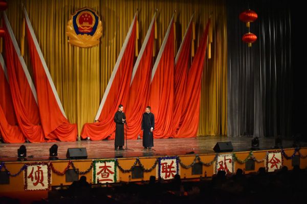 观察+ | 一大波流量逼近相声圈,德云社们的生猛和矜持