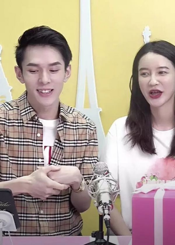 “大佬”李佳琦,“新人”张大奕