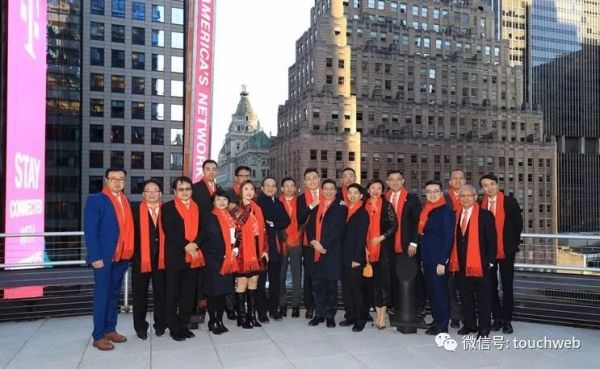 房多多上市:市值超10亿美元,成中国产业互联网SaaS第一股