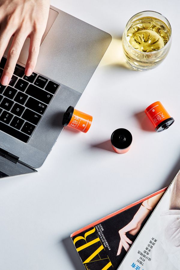 速溶即饮0卡0脂,「柒日原叶」想要升级年轻人喝茶的方式