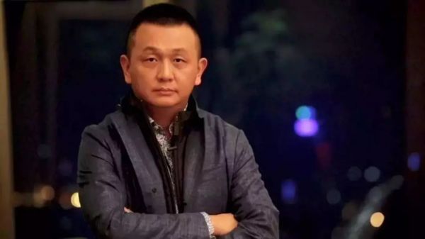 个人IP化泛滥,机构投资人做平台,还是做明星?