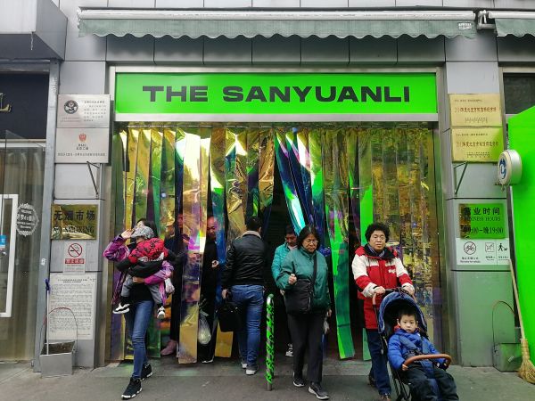 营销观察 | 市场有多差脑洞就有多大，宝马终于把营销做到了菜场