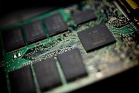 越过7到10亿的山丘，哪些国产半导体设备企业将突破盈利加速拐点？